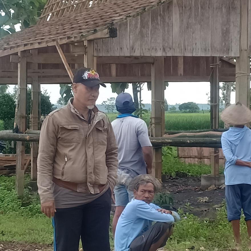SIFAT GOTONG ROYONG TUNJUKKAN MASYARAKAT DESA SIDOKERTO